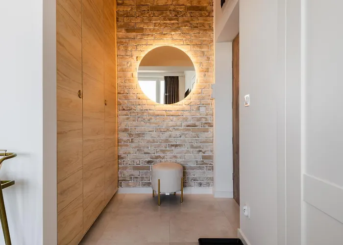 Tamka Center Z Widokiem Na Warszawe *